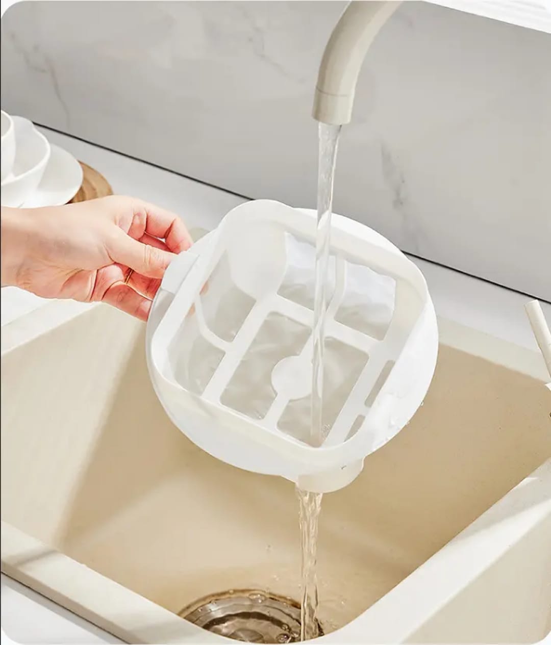 Bella Cucina Whey Separator – Yogurt Strainer
